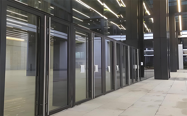 莲湖玻璃地弹门 莲湖玻璃地弹门