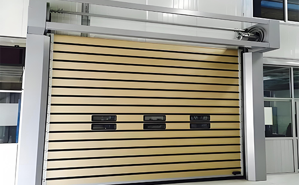 莲湖硬质快速门