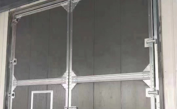 莲湖兰州厂房莲湖工业门选购与使用指南：打造高效安全的生产环境