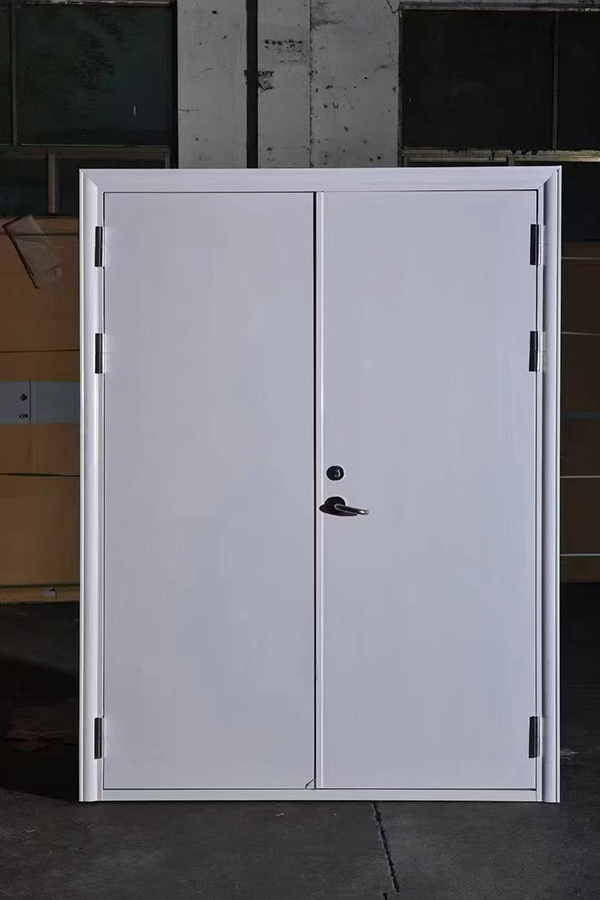 酒店项目完成公共区域莲湖防火门布设